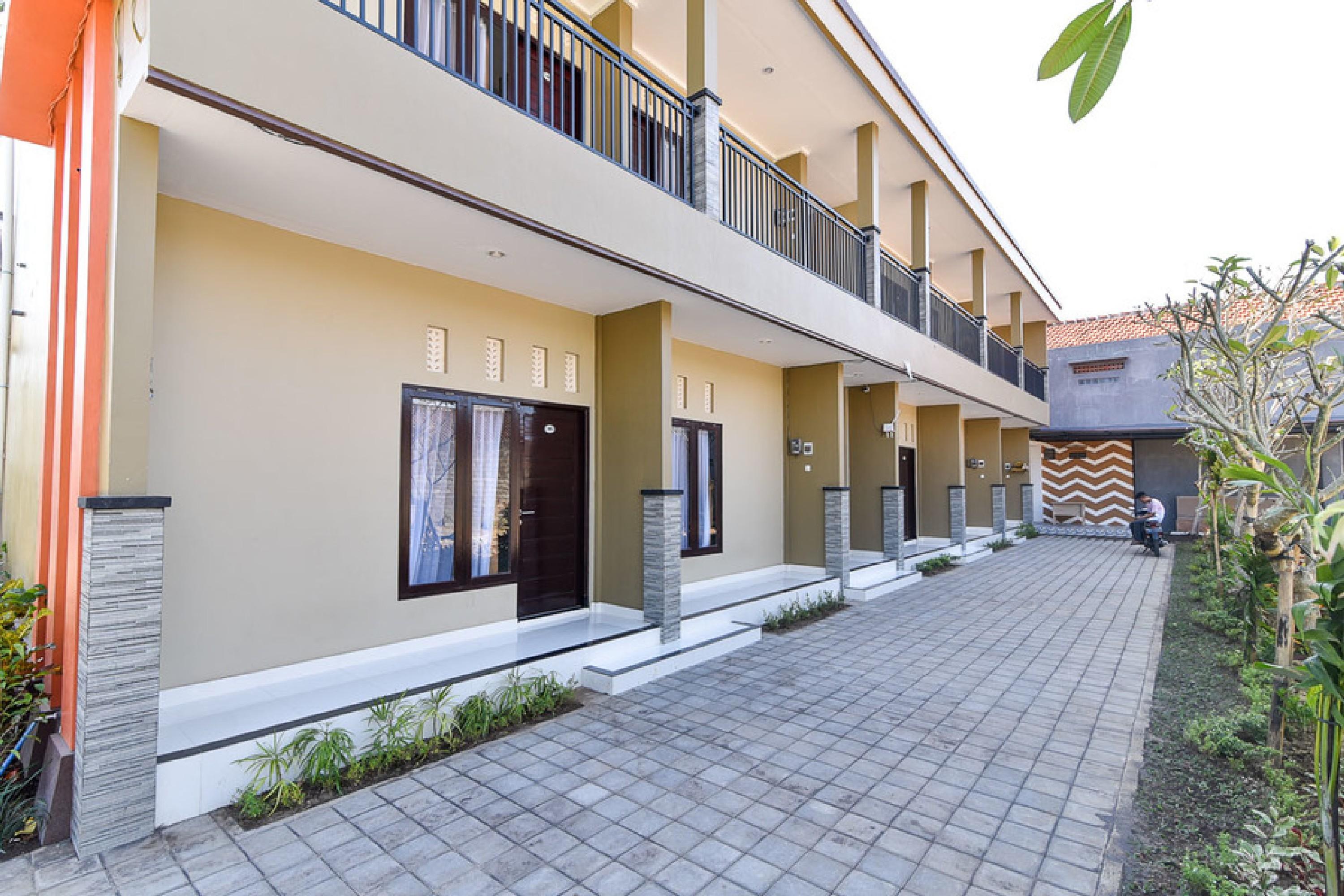Reddoorz Plus Near Jalan Imam Bonjol Denpasar Seminyak Eksteriør billede